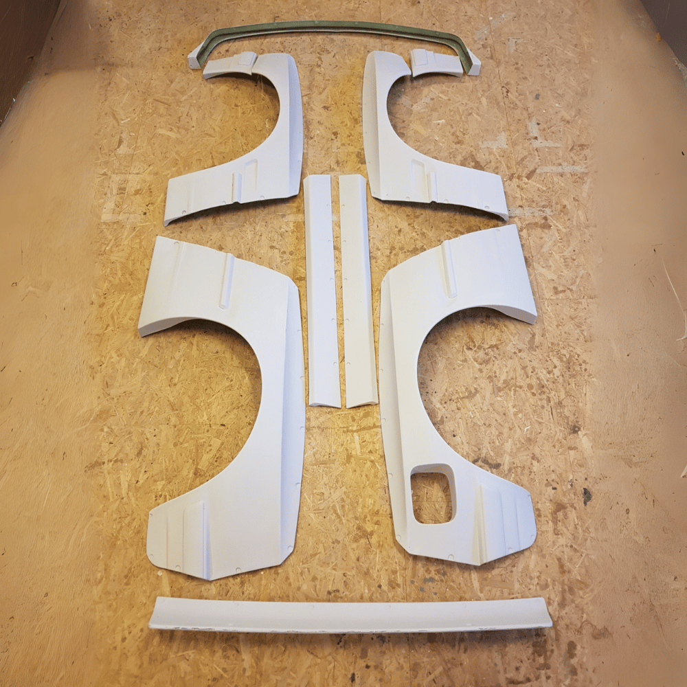 BMW E30 Coupe Wide Body Kit – Hochwertiges FRP-Material