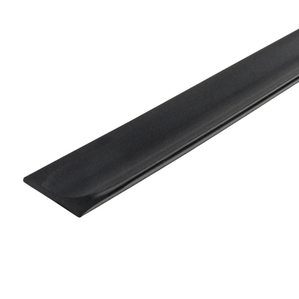 Tavaratilan spoileri ohut tyyli sopii 3-sarjan E30-malleihin, jotka on valmistettu vuosina 1986-1994