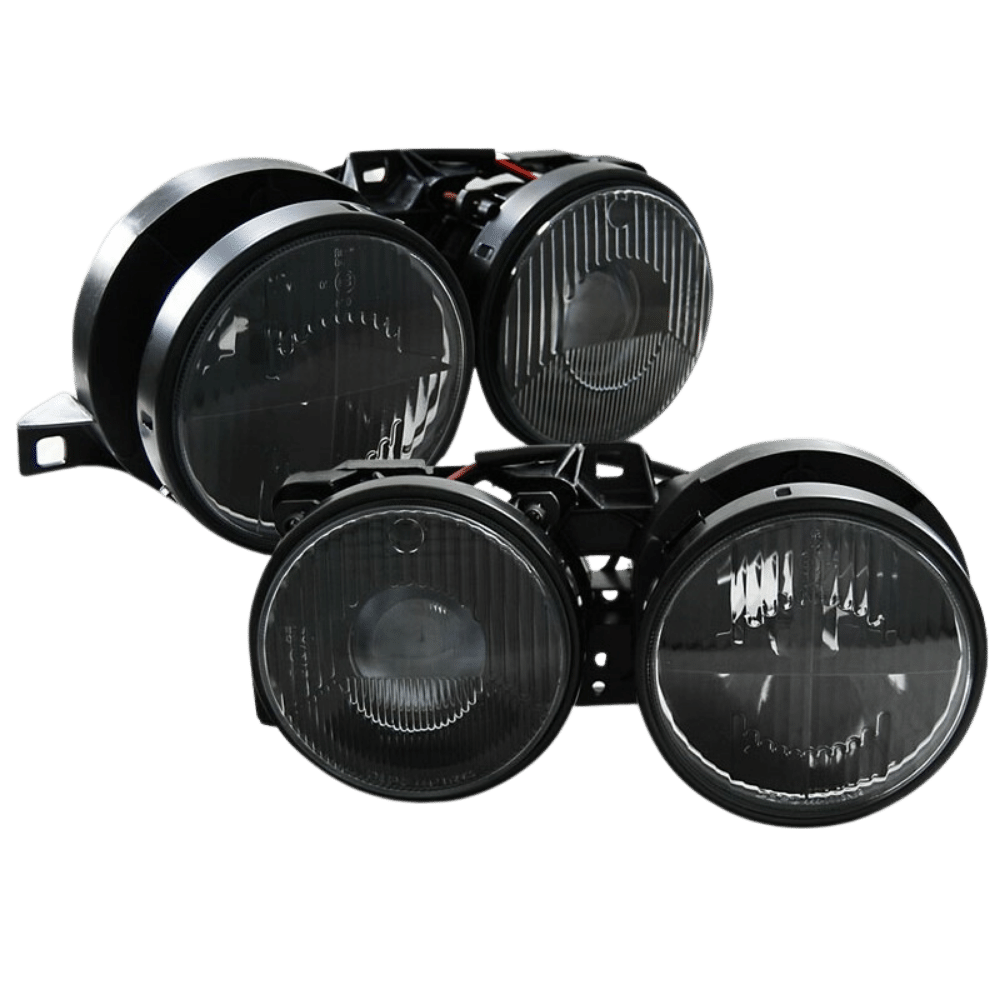 Ajovalopäivitys musta ja ristikko sopii BMW 3-sarjan E30:een vuosilta 1982-1994