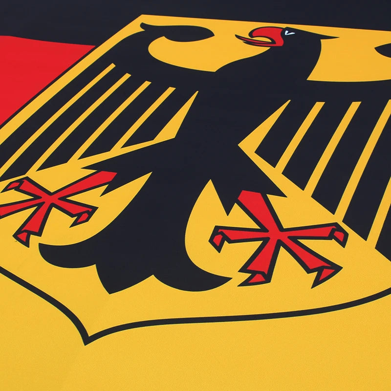 Motorhaubenflagge Deutschland – Deutschland Flagge (Schwarz-Rot-Gold) für die Motorhaube | faltenfrei & lackschonend