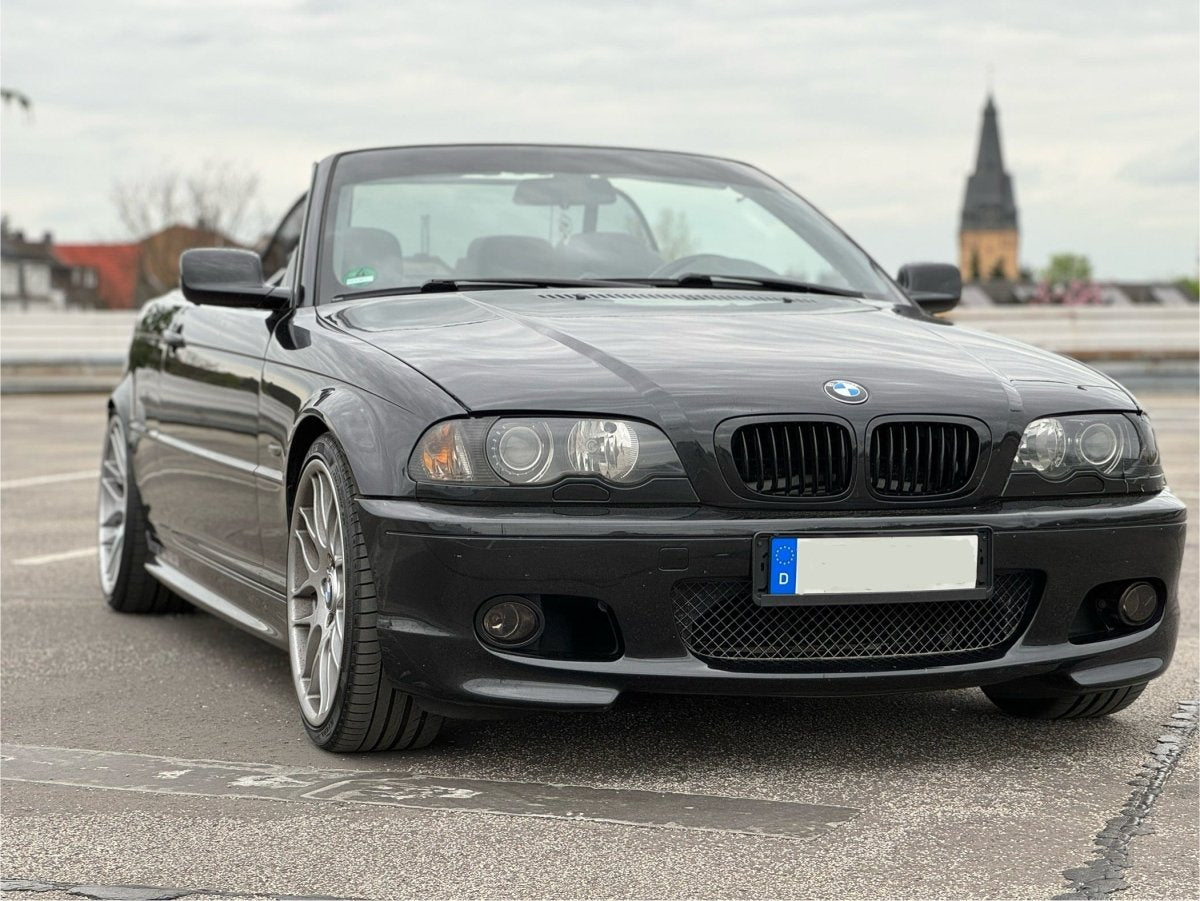 BMW 325Ci Cabrio E46 (2003) Schalter, M - Paket, Hardtop, CSL Felgen, CarPlay, TÜV neu – alles eingetragen - CarWorlds GmbH