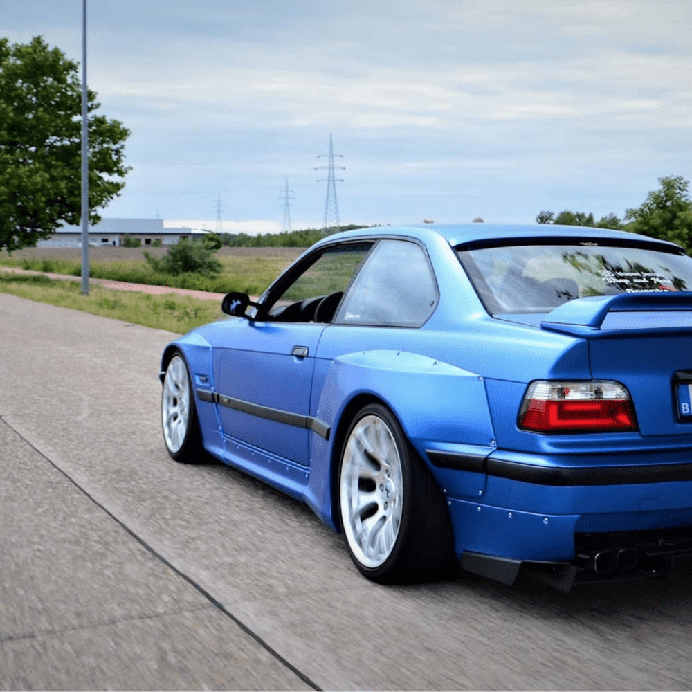 BMW E36 coupe/cabrio wide body kit - CarWorlds GmbH