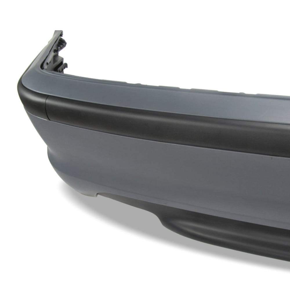 E46 Heckstoßstange SportLook / 4türer / Baujahr 1998 - 2005