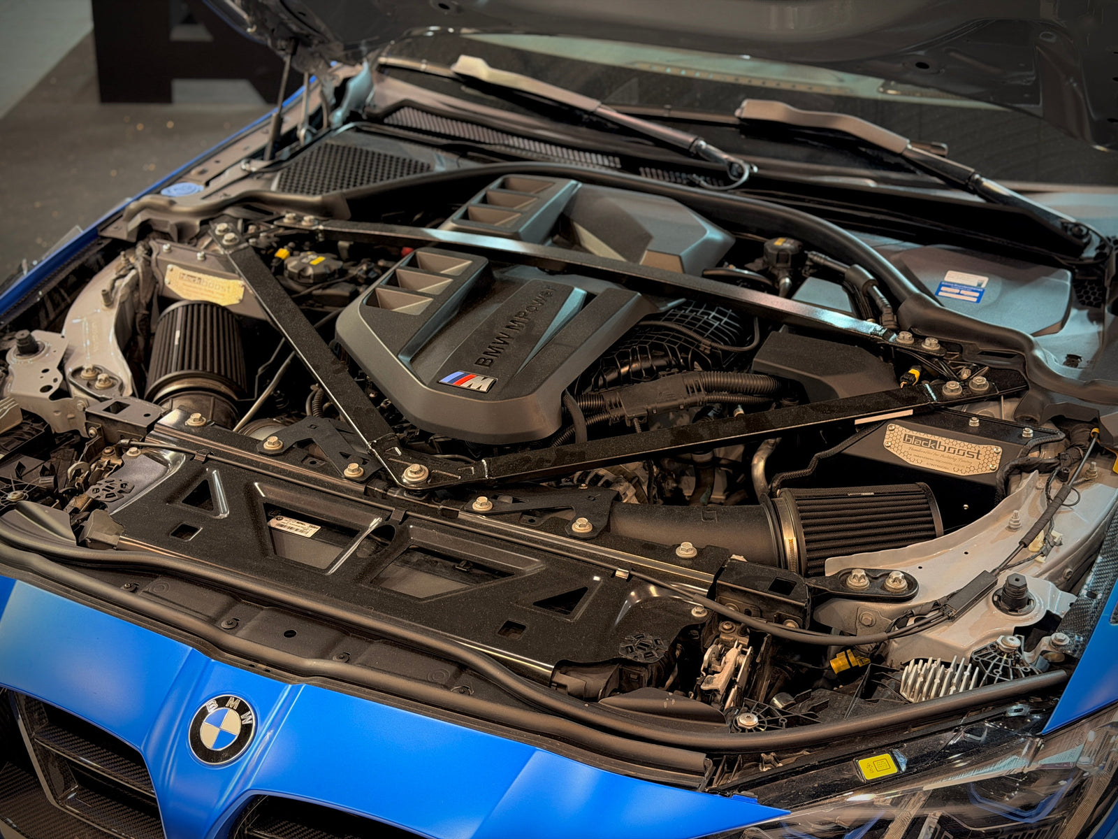 Ansaugung & Ansaugsysteme von Blackboost – Mehr Power für dein Auto