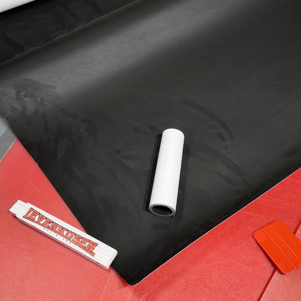 Selbstklebende Folie / Luxusveloursfolie - für Interieur und Dachhimmel