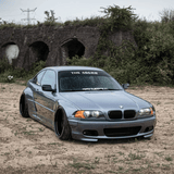 BMW E46 Coupe/Cabrio (Vor-Facelift) Wide Body Kit im Pandem-Stil