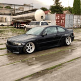 BMW E46 Coupe/Cabrio (Vor-Facelift) Wide Body Kit im Pandem-Stil