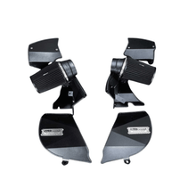 Laden Sie das Bild in den Galerie-Viewer, BlackBoost Cold Air Intake System für BMW M5/M8 F9X (S63) – Plug &amp; Play Airbox + 4.3" Twin - Flow Trockenfilter - CarWorlds GmbH