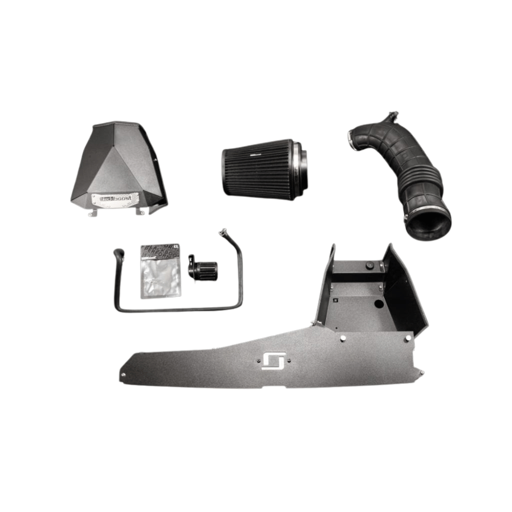 BlackBoost Cold Air Intake System für VW Golf 8 GTI / Clubsport / R (EA888 Gen.4) – 5.5" Twin - Flow Trockenfilter, Plug & Play - CarWorlds GmbH
