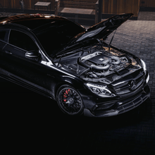 Load image into Gallery viewer, BlackBoost Gen.2 Cold Air Intake System | passend für Mercedes - AMG C63/C63 S (W205/C205), GLC63/GLC63 S (X253/C253) &amp; S560 M176 (W222/A217/C217) - CarWorlds GmbH