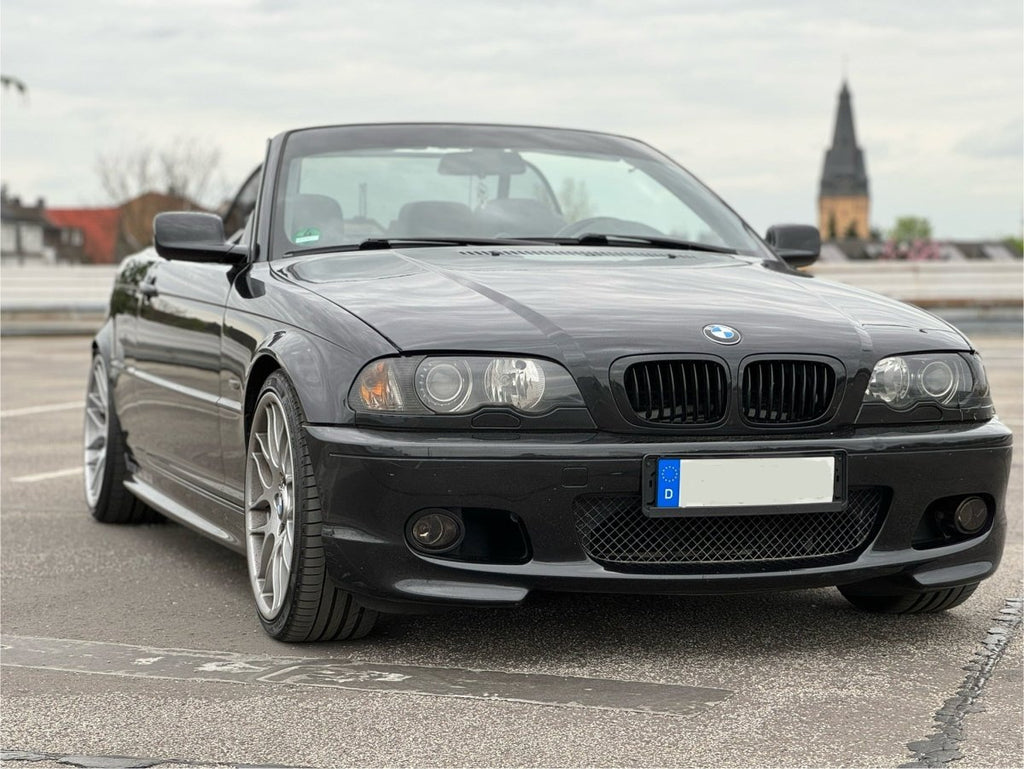 BMW 325Ci Cabrio E46 (2003) Schalter, M - Paket, Hardtop, CSL Felgen, CarPlay, TÜV neu – alles eingetragen - CarWorlds GmbH