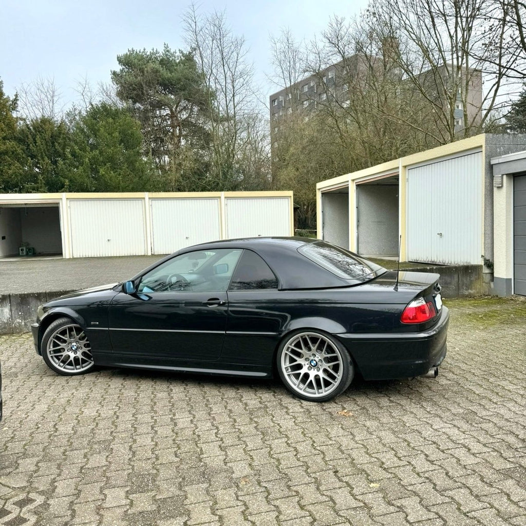 BMW 325Ci Cabrio E46 (2003) Schalter, M - Paket, Hardtop, CSL Felgen, CarPlay, TÜV neu – alles eingetragen - CarWorlds GmbH