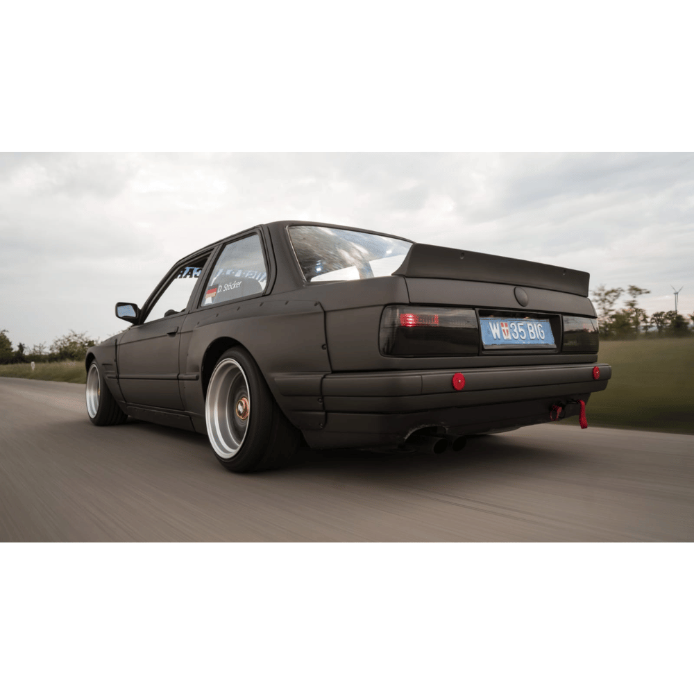 BMW E30 Coupe Heckspoiler – Hochwertiges FRP - Material - CarWorlds GmbH