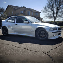Laden Sie das Bild in den Galerie-Viewer, BMW E36 Compact Wide Body Kit - CarWorlds GmbH