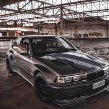 Laden Sie das Bild in den Galerie-Viewer, BMW E36 Compact Wide Body Kit - CarWorlds GmbH