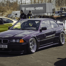 Laden Sie das Bild in den Galerie-Viewer, BMW E36 coupe/cabrio wide body kit - CarWorlds GmbH