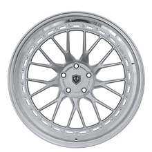 Lataa kuva Galleria-katseluun, Komplettradsatz Raffa Wheels RFS - 04 | Forged Series | Silver Polished Lip 10,5x20 &amp; 11,5x21 | BMW M4 G82 G83 - CarWorlds GmbH