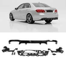 Load image into Gallery viewer, Sport - Heckdiffusor Schwarz Glanz - Passend für Mercedes E - Klasse W213 Limousine &amp; S213 T - Modell 2016 - 2020 - CarWorlds GmbH