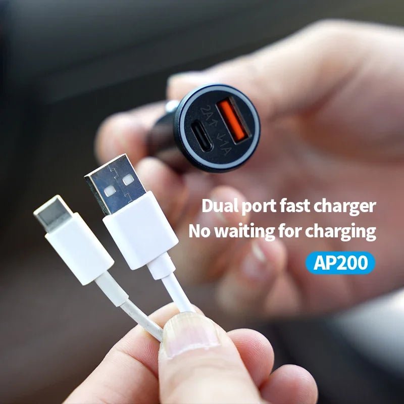 Versteckter GPS - Tracker im Mini - Format / USB & USB Type C Adapter - CarWorlds GmbH